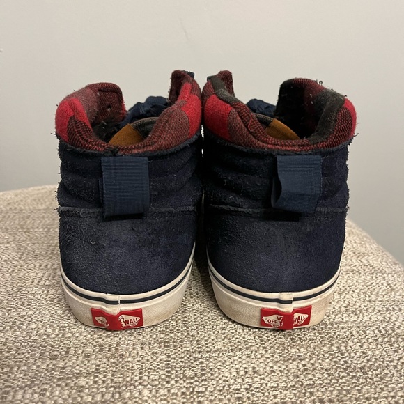 Vans Plaid Sk8-Hi MTE-1 Shoe with Scotchguard - Picture 4 of 6